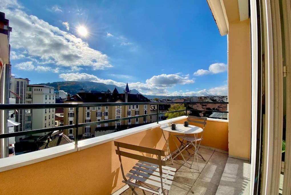 Toit-Terrasse Traversant Plein Centre 100M Du Lac Apartment อานซี ภายนอก รูปภาพ