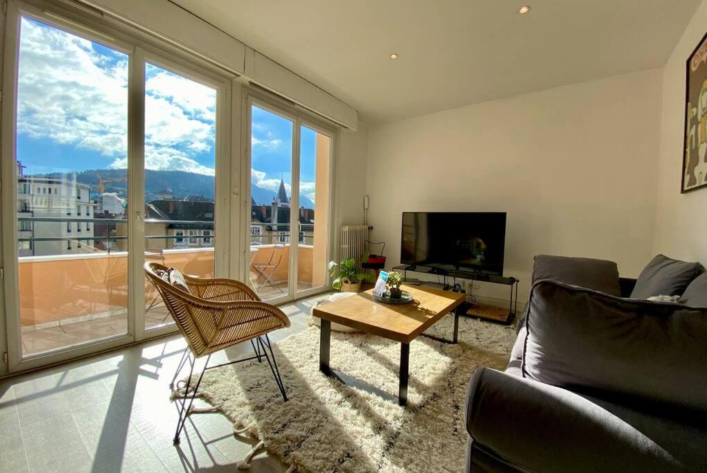 Toit-Terrasse Traversant Plein Centre 100M Du Lac Apartment อานซี ภายนอก รูปภาพ